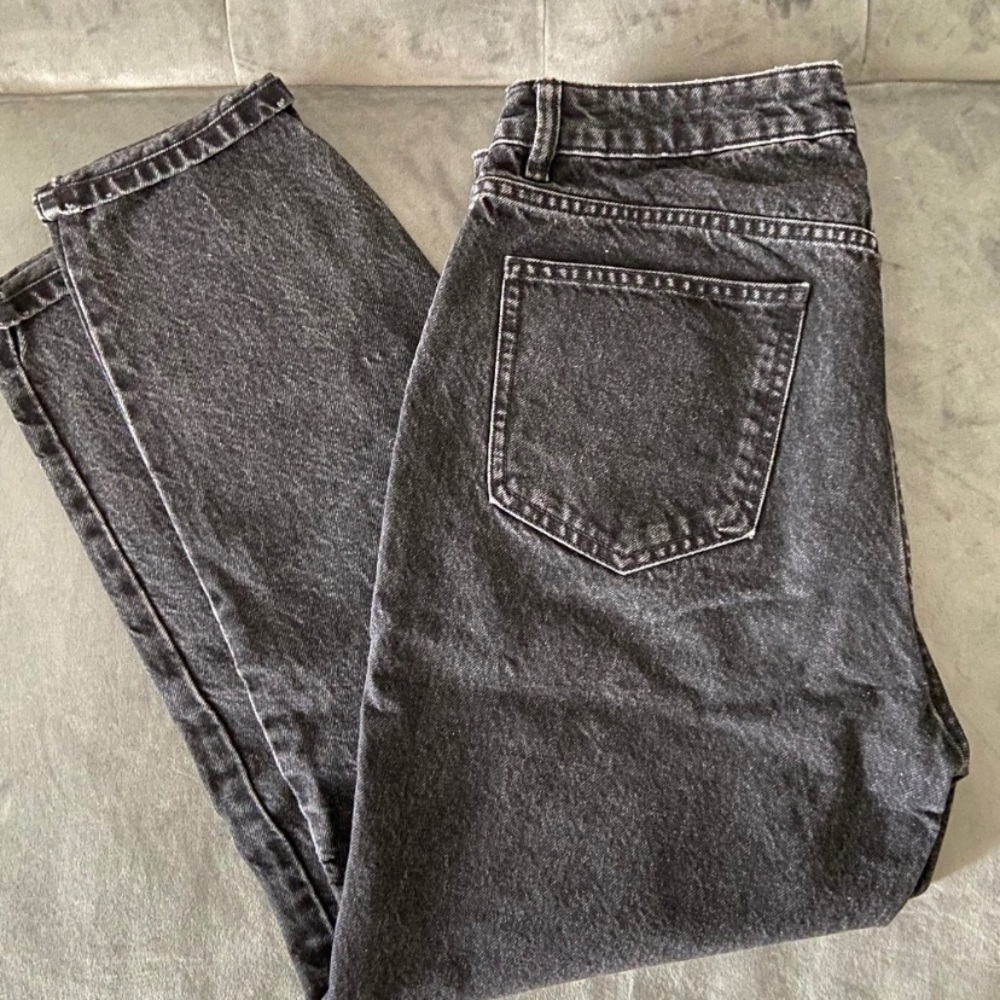 Zara Mom Fit Jeans